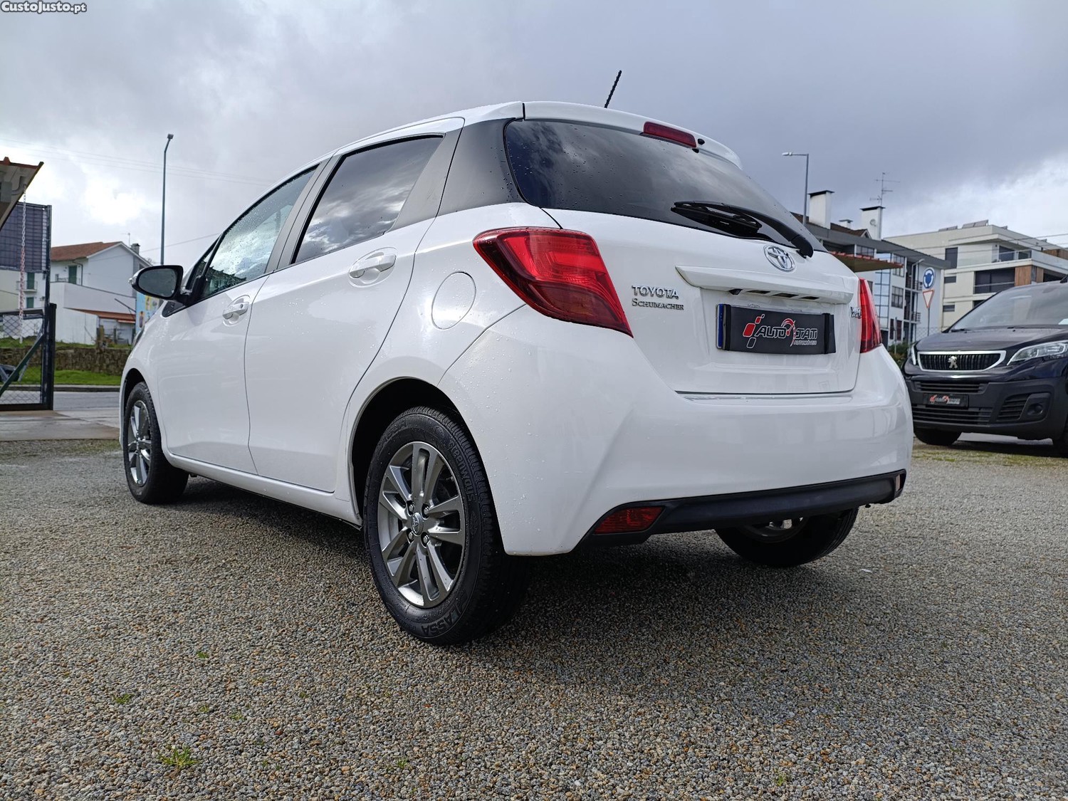 Toyota Yaris III (2) 1.3 5p 100 VVT-i Dynamic - 16 foto 3