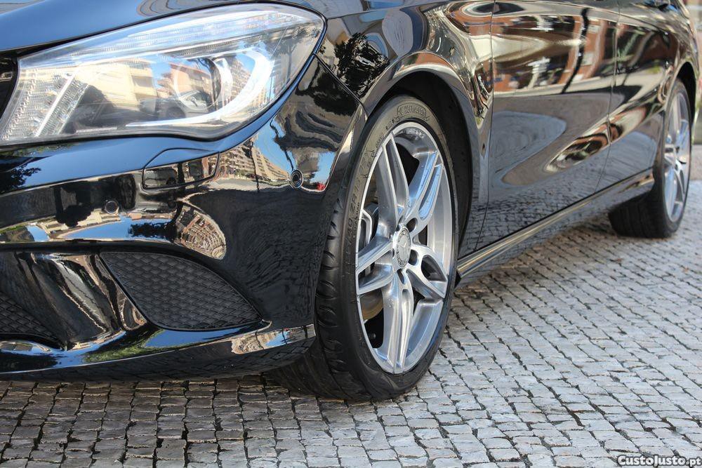 Mercedes-Benz CLA 220 CDI Urban Aut. — fotografia 13