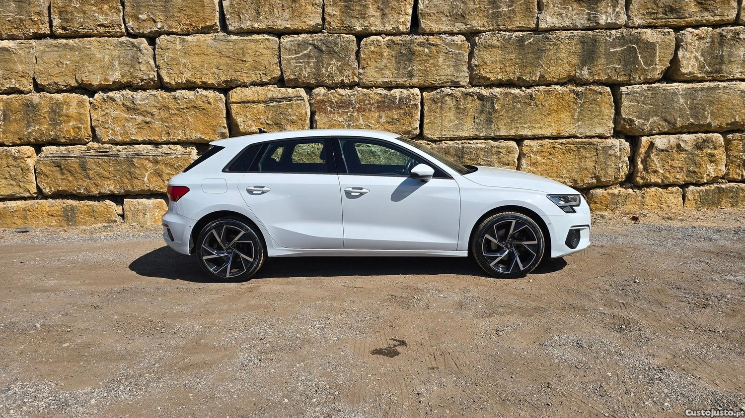 Audi A3 Sportback 40 TFSIe Attraction — fotografia 27
