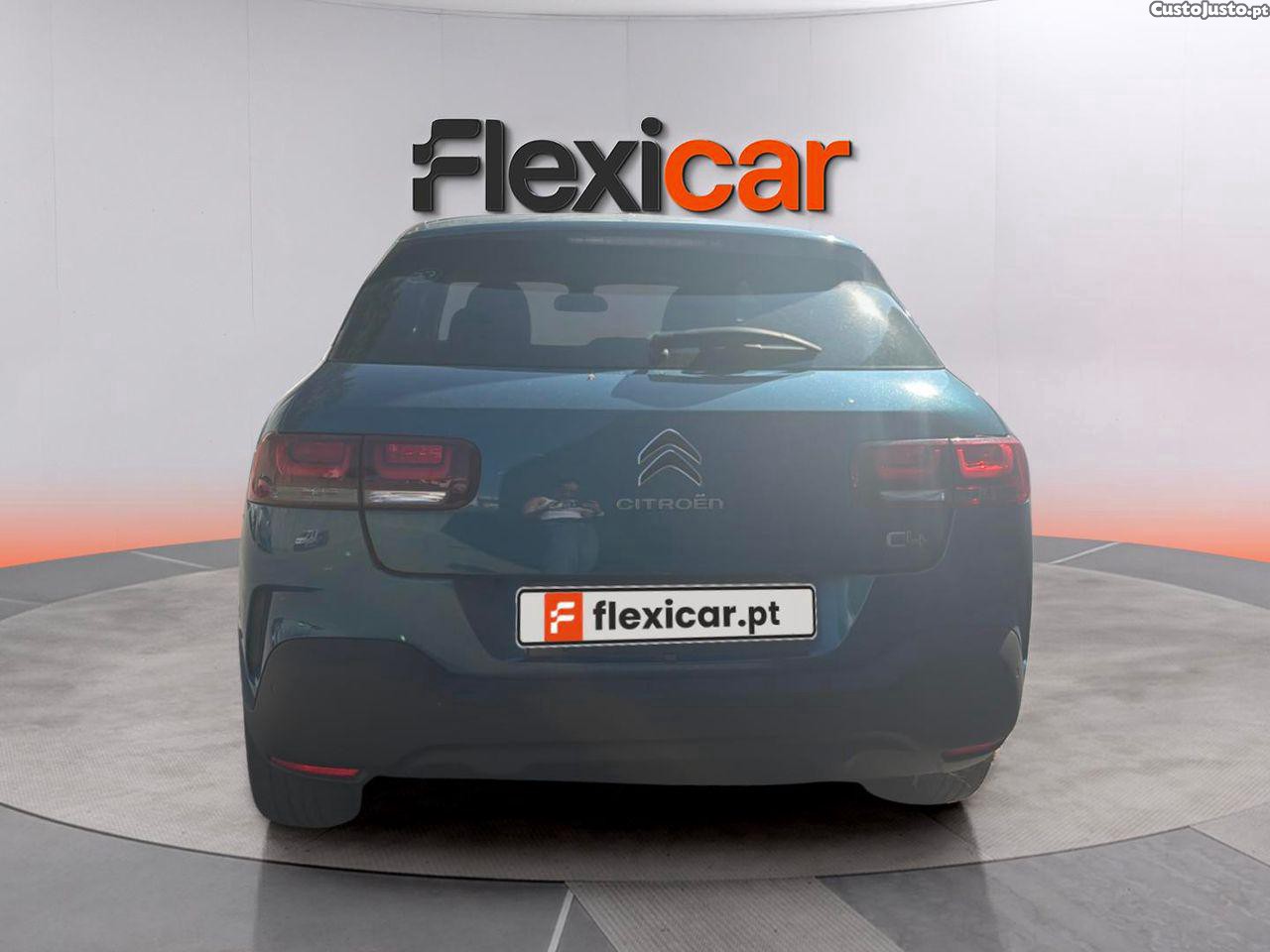Citroën C4 Cactus 1.2 PureTech Shine — fotografia 15