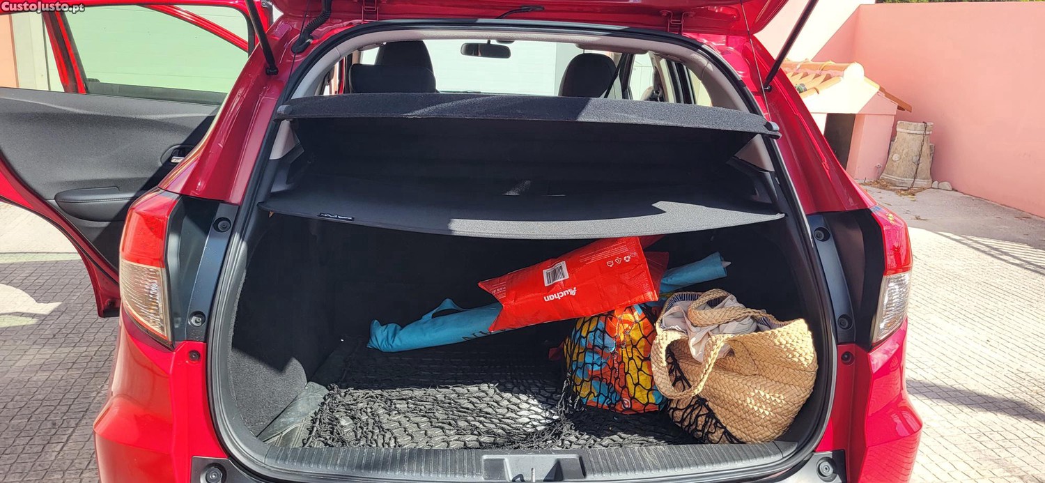Honda HR-V Elegance — fotografia 11