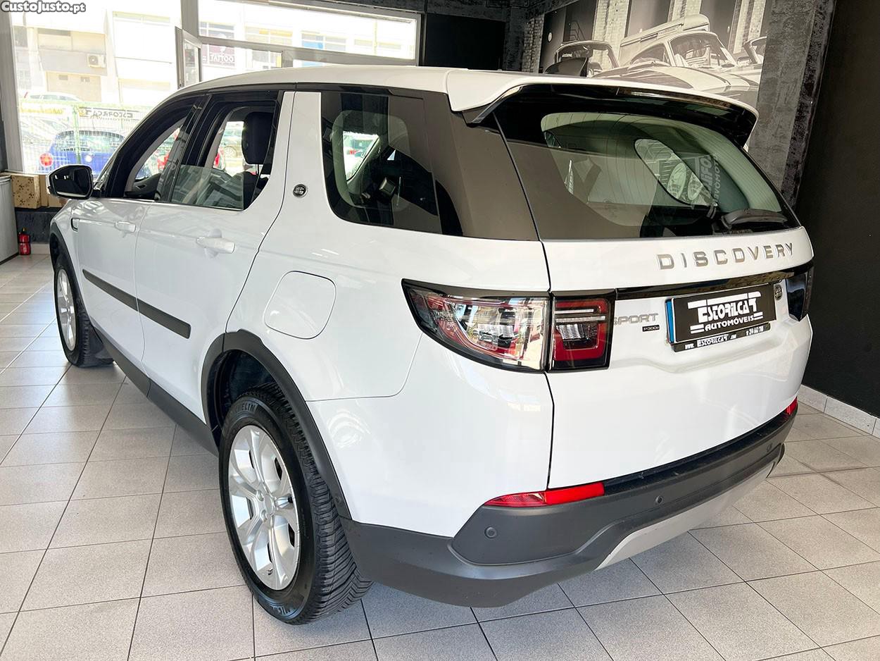 Land Rover Discovery Sport 1.5 I3 P300e AWD S — fotografia 23