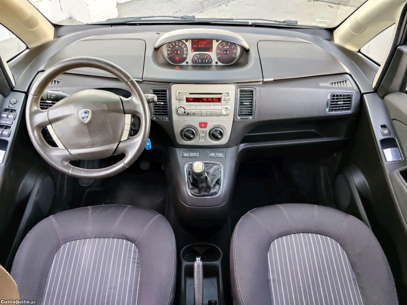 Lancia Musa 1.3 diesel a/c — fotografia 4