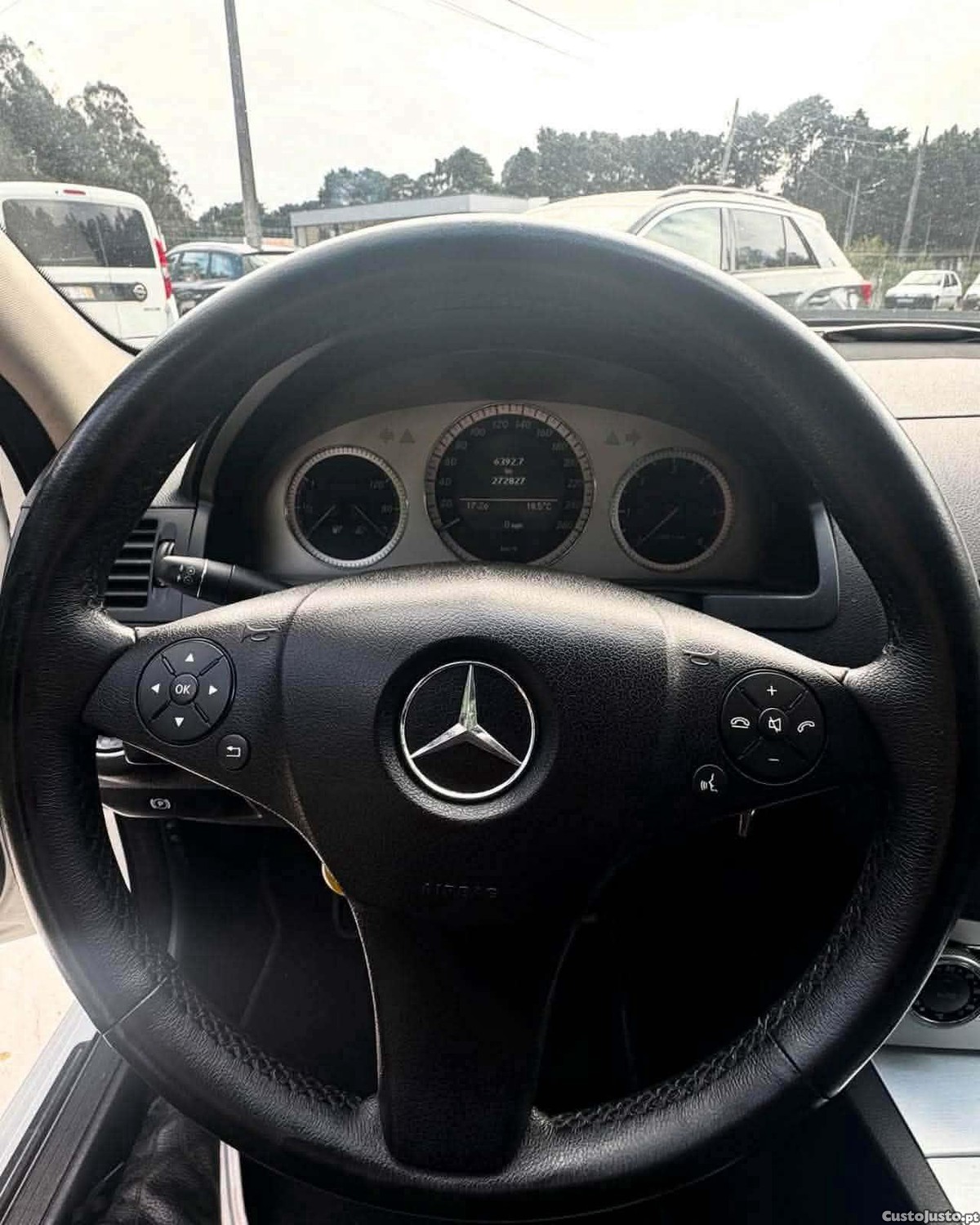 Mercedes-Benz C 220 AMG — fotografia 8