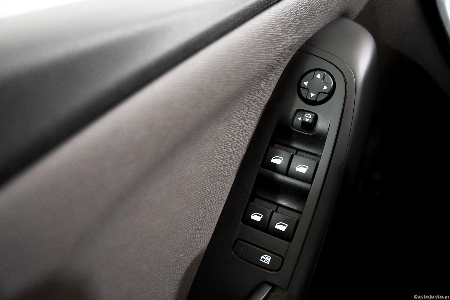 Citroën Grand C4 Spacetourer 1.5 BlueHDi Feel Business EAT8 — fotografia 5