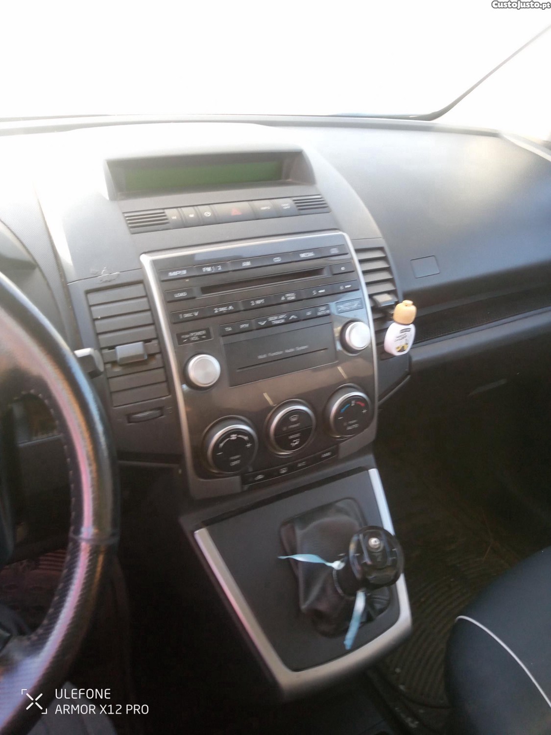 Mazda 5 (Mpv) — fotografia 4