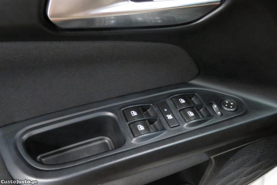 Fiat Tipo 1.0 GSE T3 City Life — fotografia 12