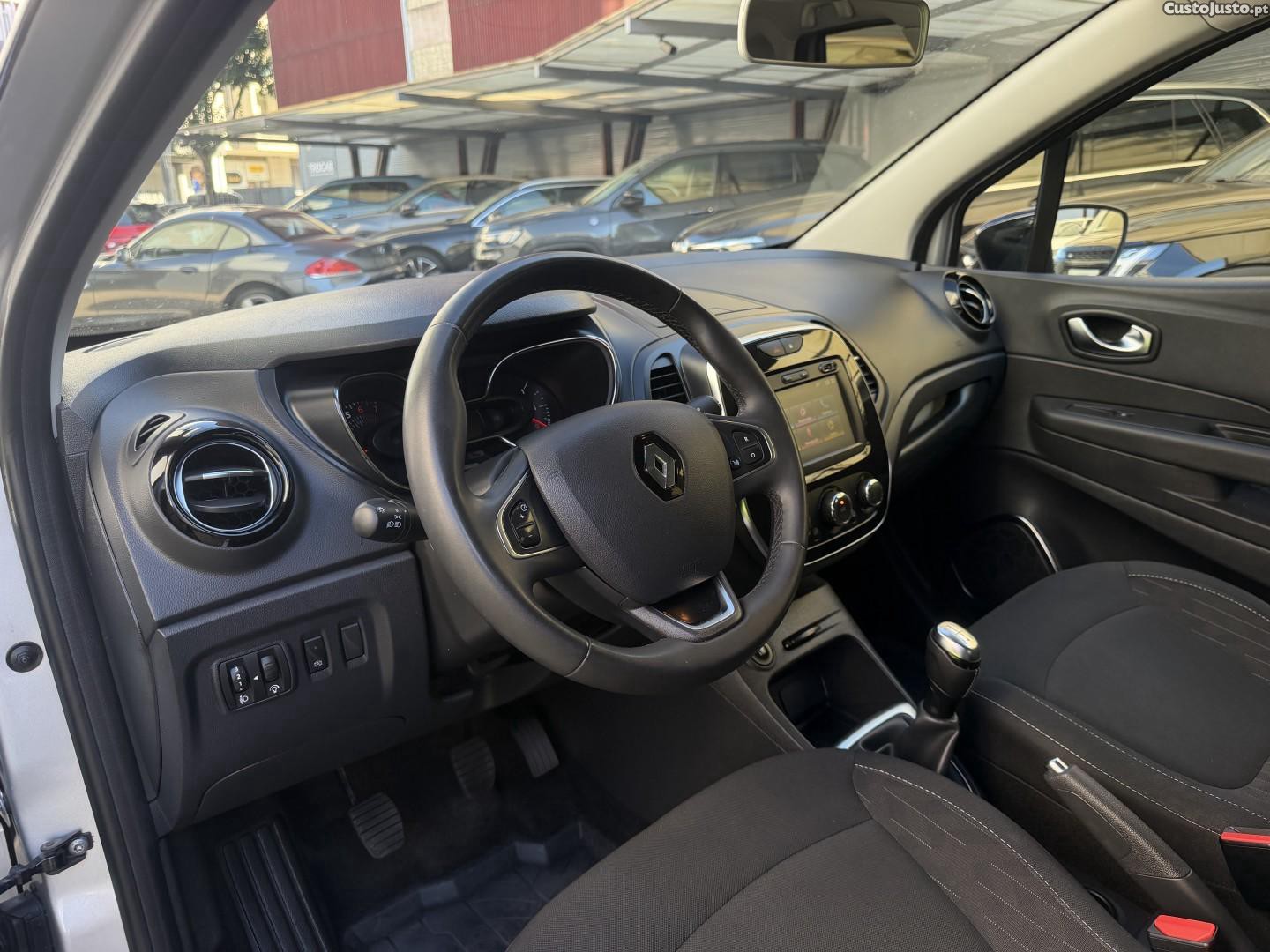 Renault Captur (ENERGY) TCe 90 LIMITED — fotografia 5