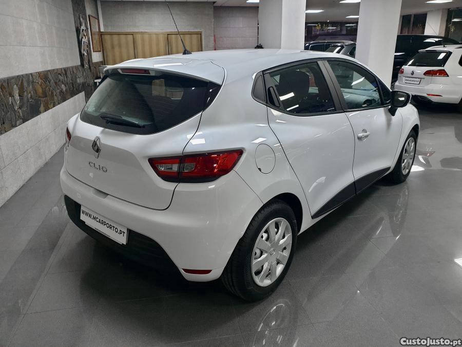 Renault Clio 1.5 dCi Zen — fotografia 27