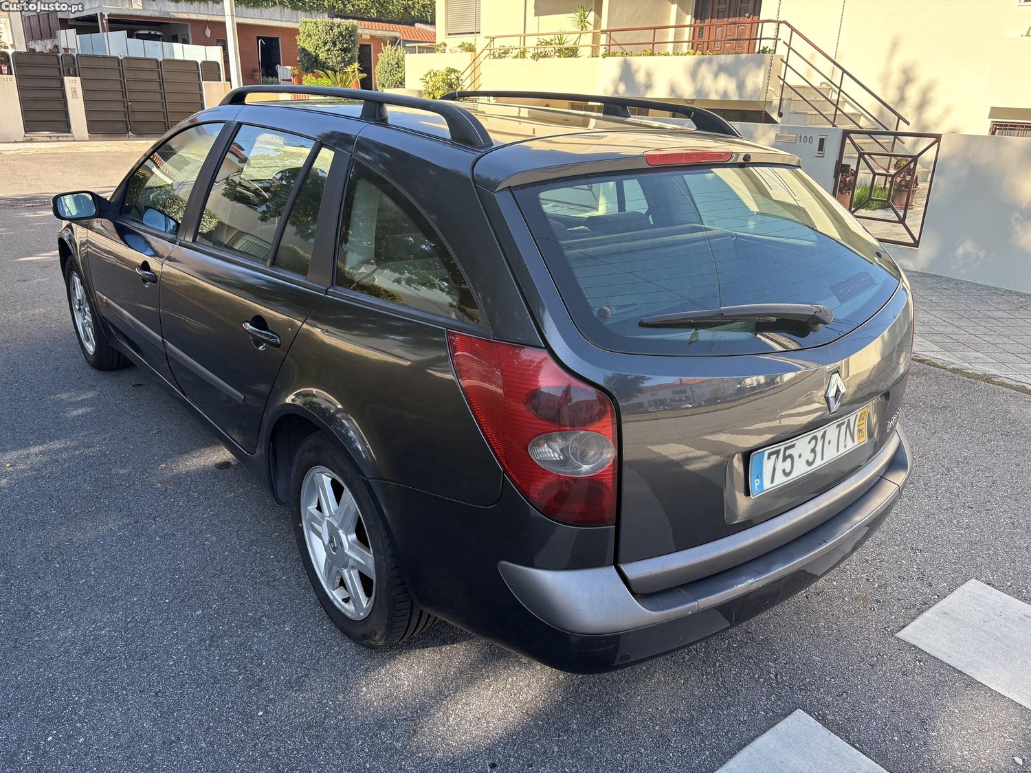 Renault Laguna 1.9 DCI 120CV BREAK NACIONAL — fotografia 8