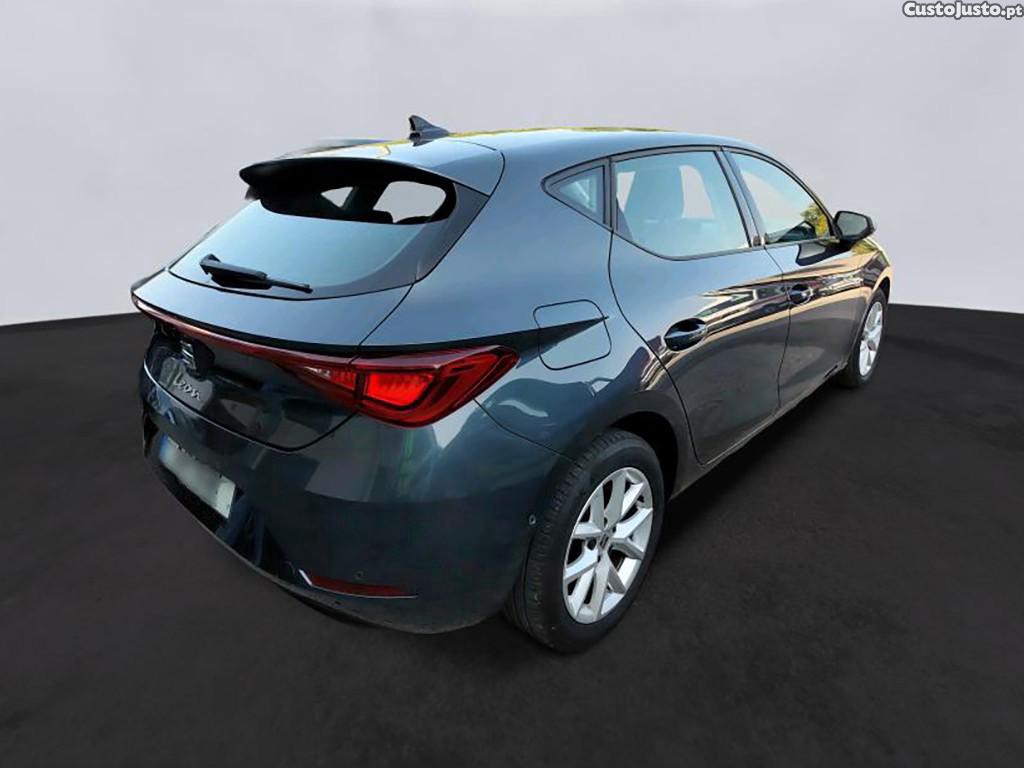 SEAT Leon 2.0 TDI Style — fotografia 21