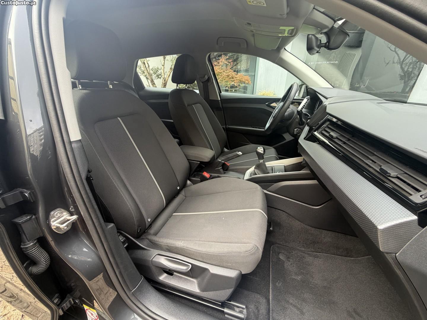 Audi A1 1.0 TFSI — fotografia 19