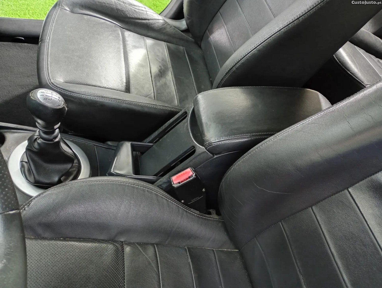 Renault Mégane Dinâmic S — fotografia 12