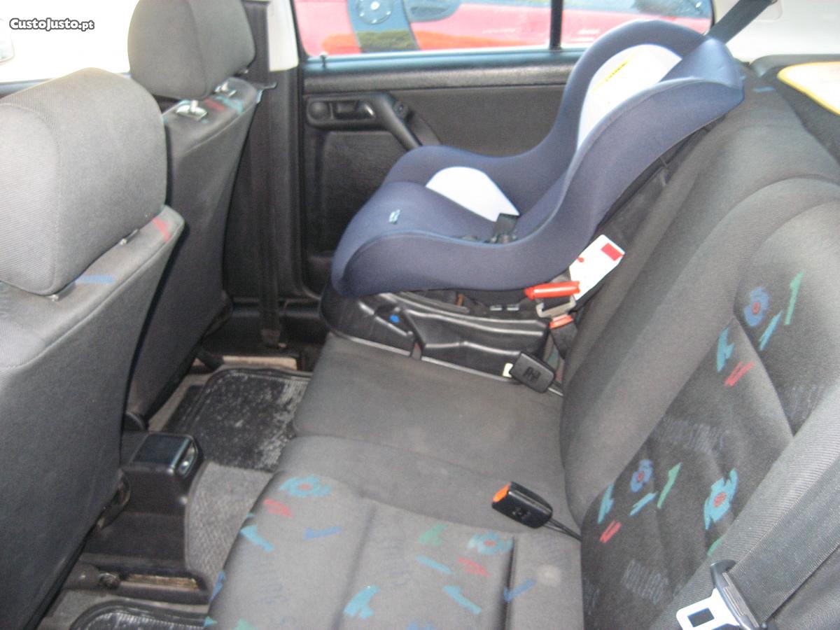 Volkswagen Golf 3(1hx0-A) — fotografia 3