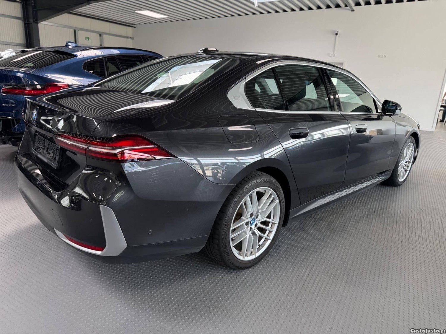 BMW 530 e — fotografia 13
