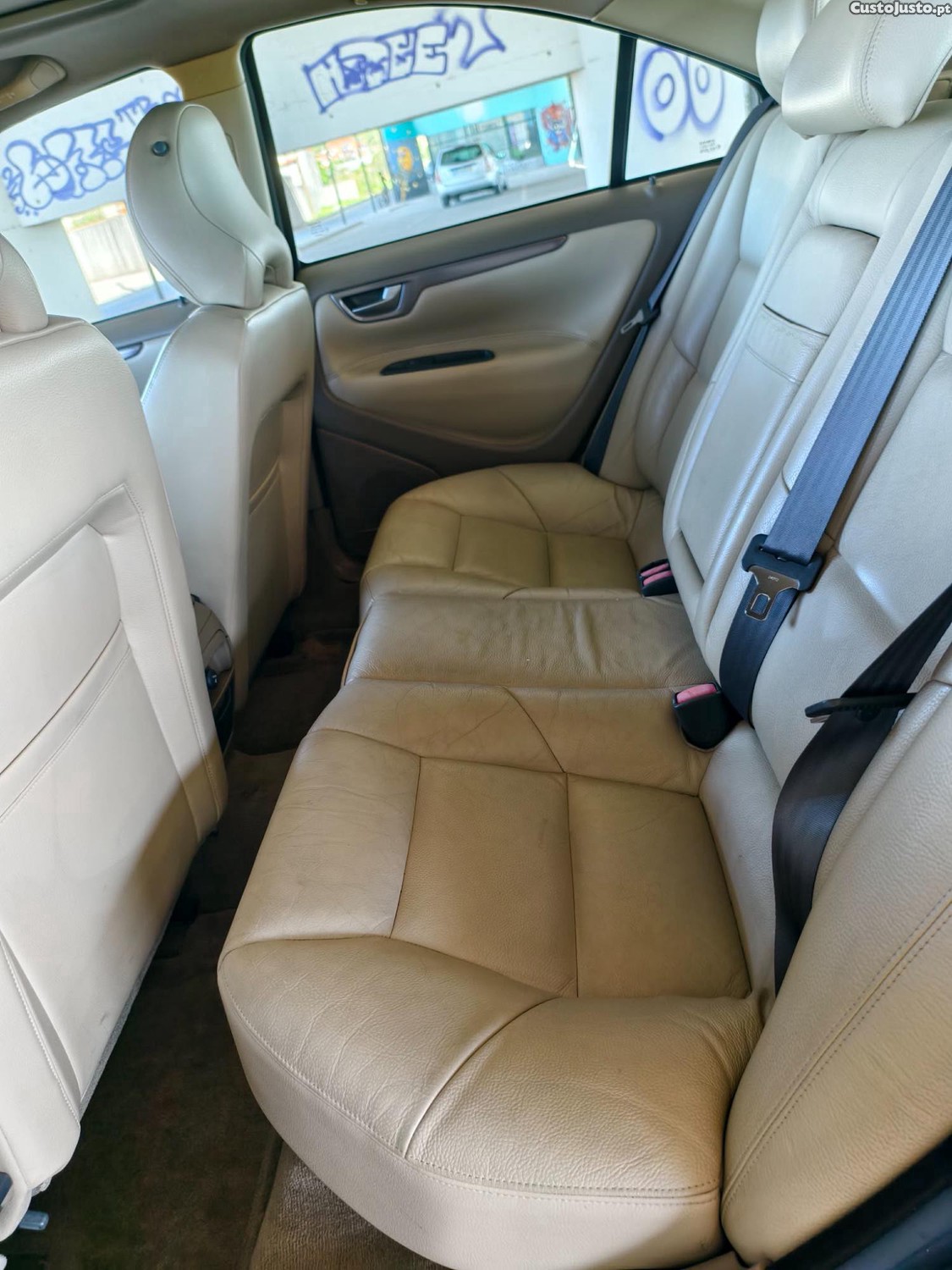 Volvo S60 T5 — fotografia 3