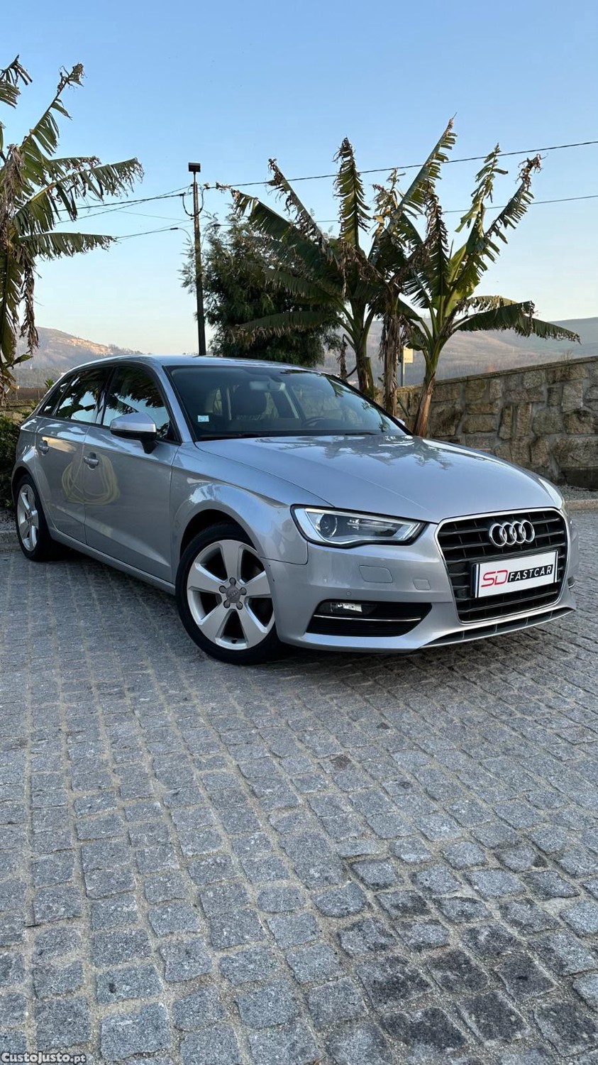 Audi A3 Sportback - 16 foto 2