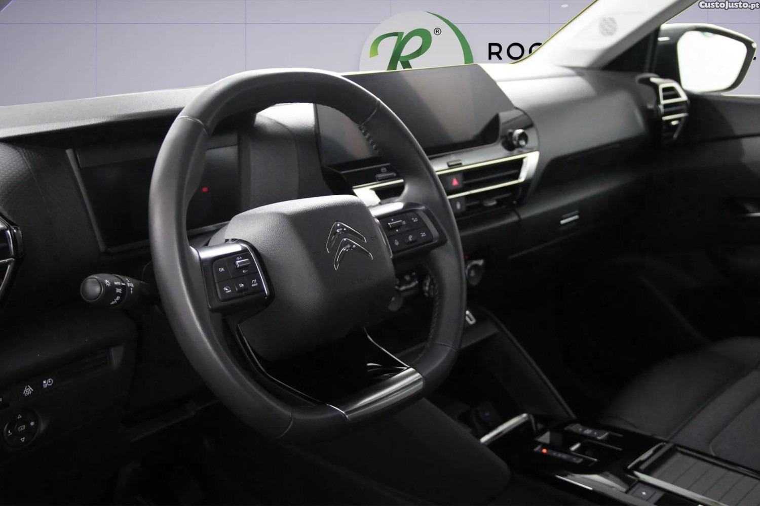Citroën e-C4 50 kWh Shine — fotografia 7