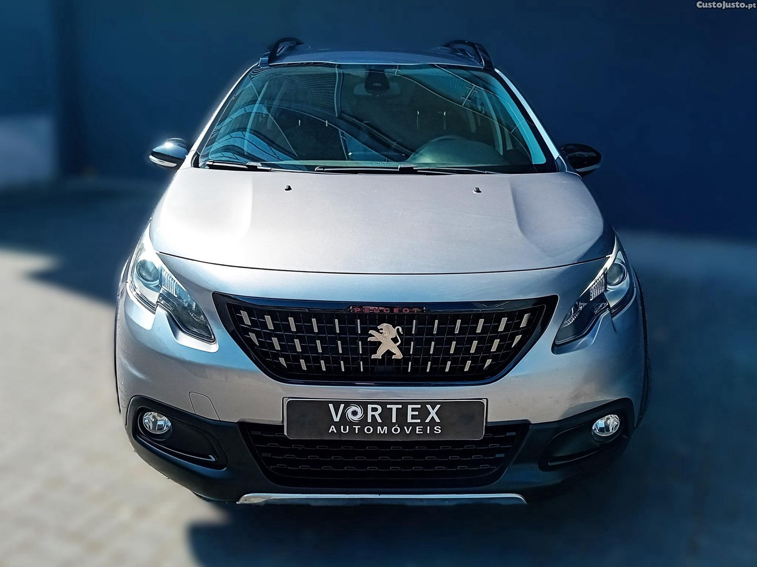 Peugeot 2008 1.2 PureTech GT Line — fotografia 18