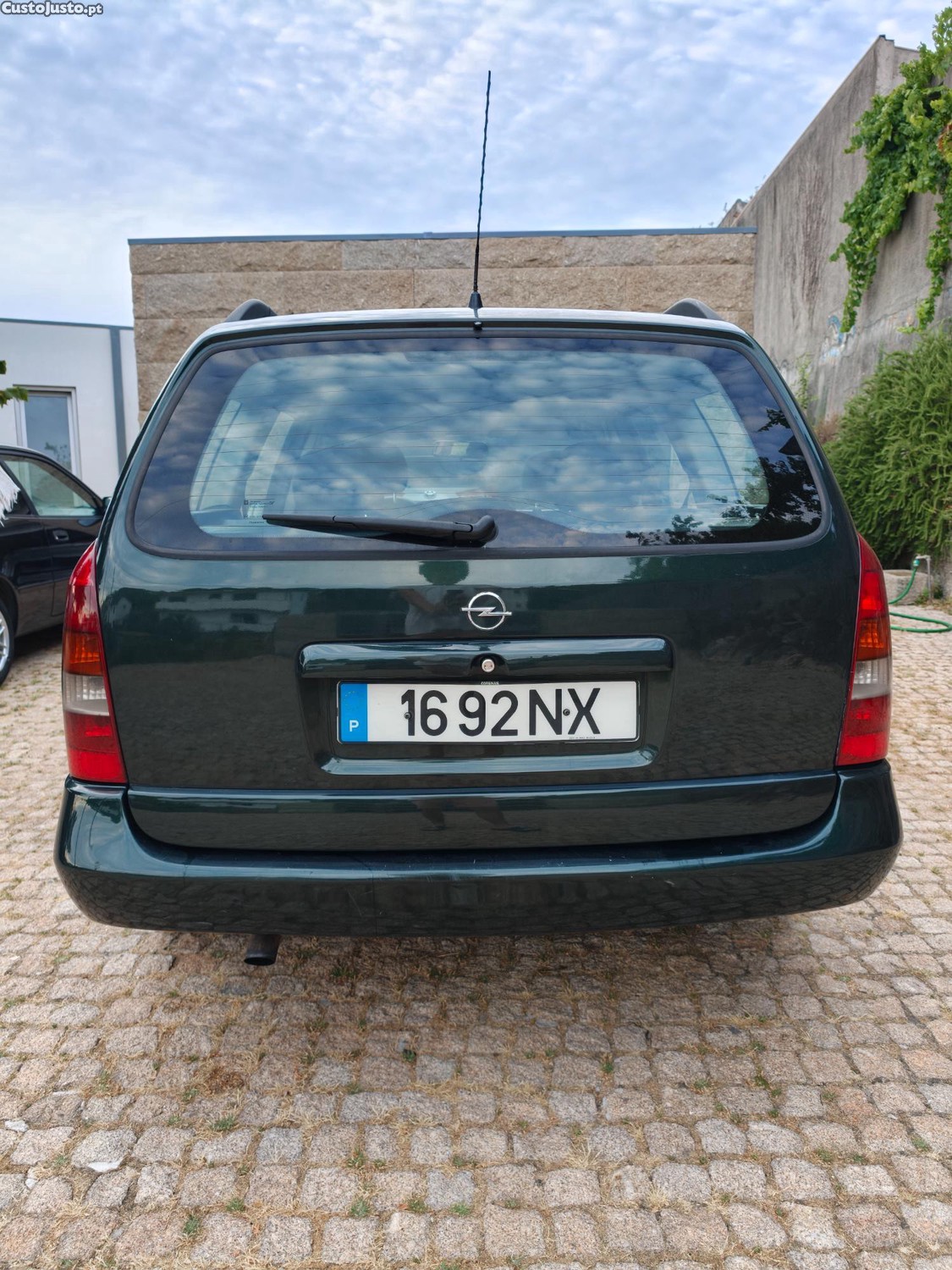 Opel Astra 2.0 DI Centenário — fotografia 2