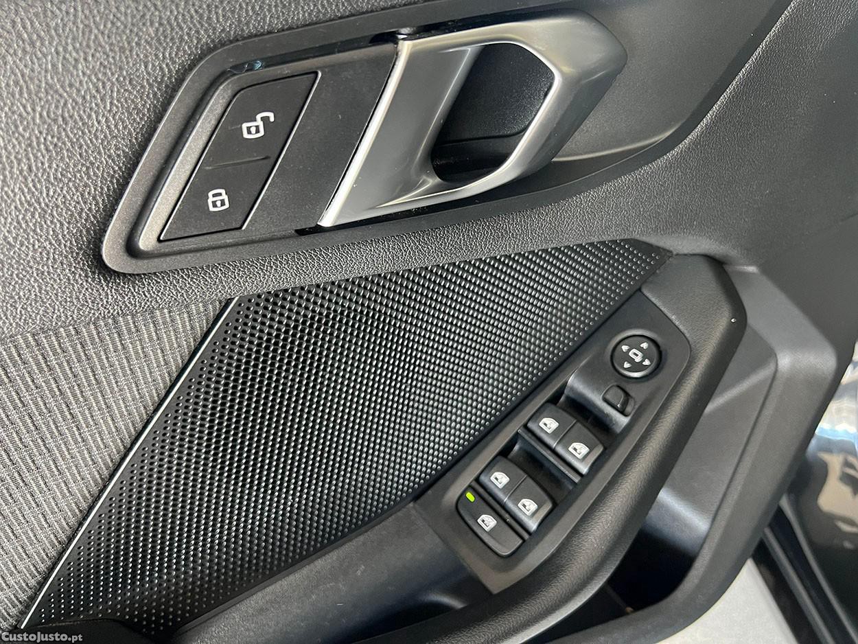 BMW 116 d Advantage — fotografia 6