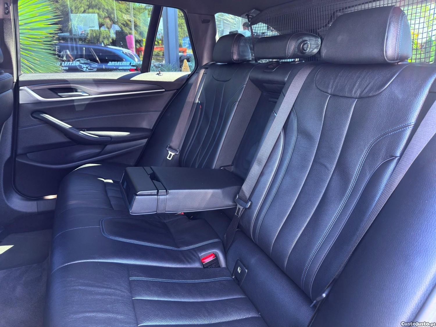 BMW 520 e Pack M — fotografia 4