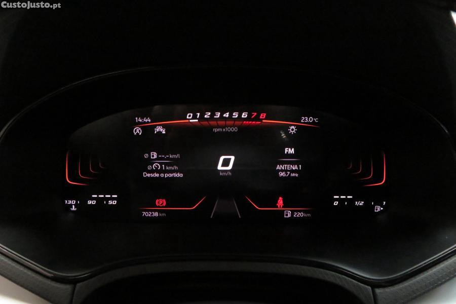 SEAT Ibiza 1.0 TSI Reference — fotografia 8