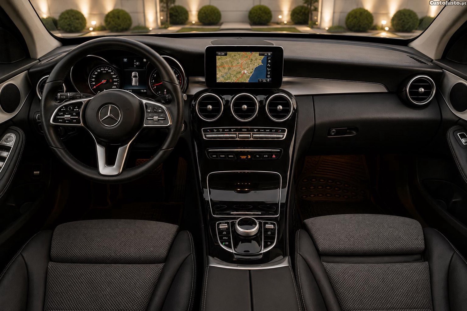 Mercedes-Benz C 220 T-modell NACIONAL — fotografia 5