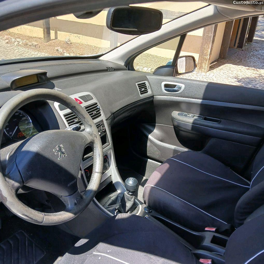Peugeot 307 ligeiro de passageiros carrinha — fotografia 6