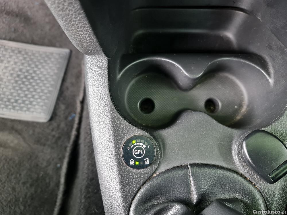 Dacia Logan MCV 0.9 TCE Bi-Fuel ( GPL ) — fotografia 5