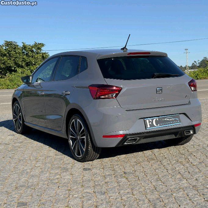 SEAT Ibiza 1.0 TSI FR 40th Anniversary | 115 CV | 2024 — fotografia 8