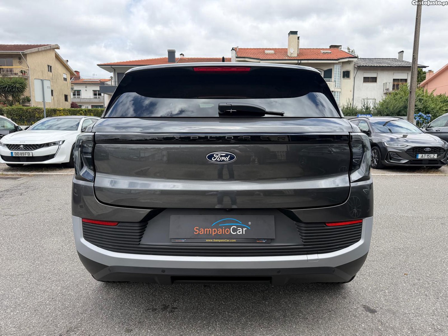 Ford Explorer Premium Autonomia Alargada 77 Kwh — fotografia 16