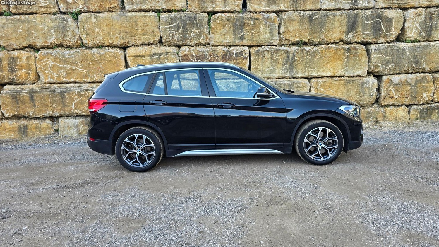 BMW X1 25 e xDrive xLine — fotografia 27