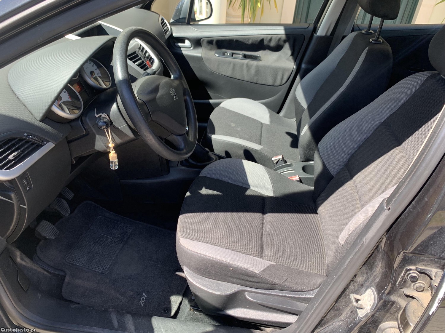 Peugeot 207 1.4 — fotografia 4
