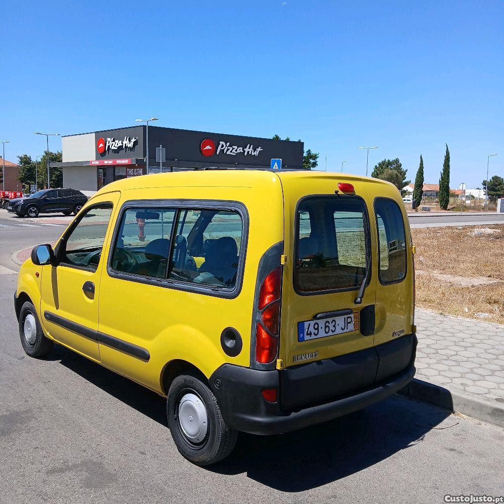 Renault Kangoo ligeiro de passageiros carrinha 5 lugares — fotografia 3