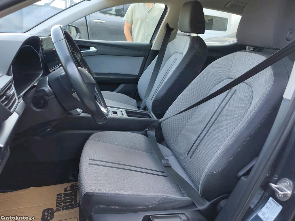 SEAT Leon 2.0 TDI Style — fotografia 18
