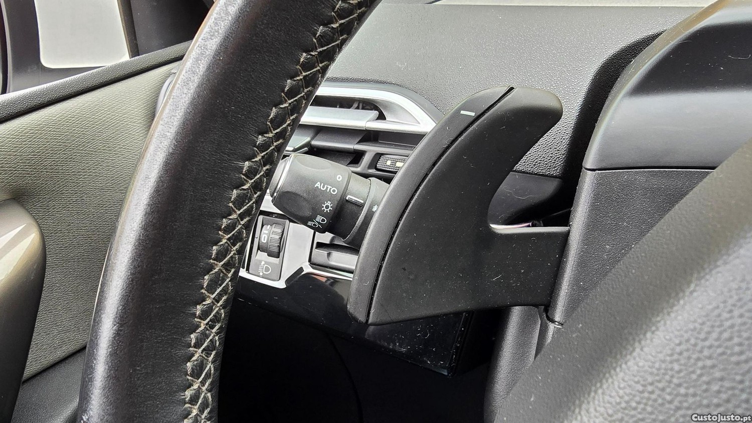 Citroën C4 Spacetourer 1.5 BlueHDi Shine EAT6 — fotografia 16
