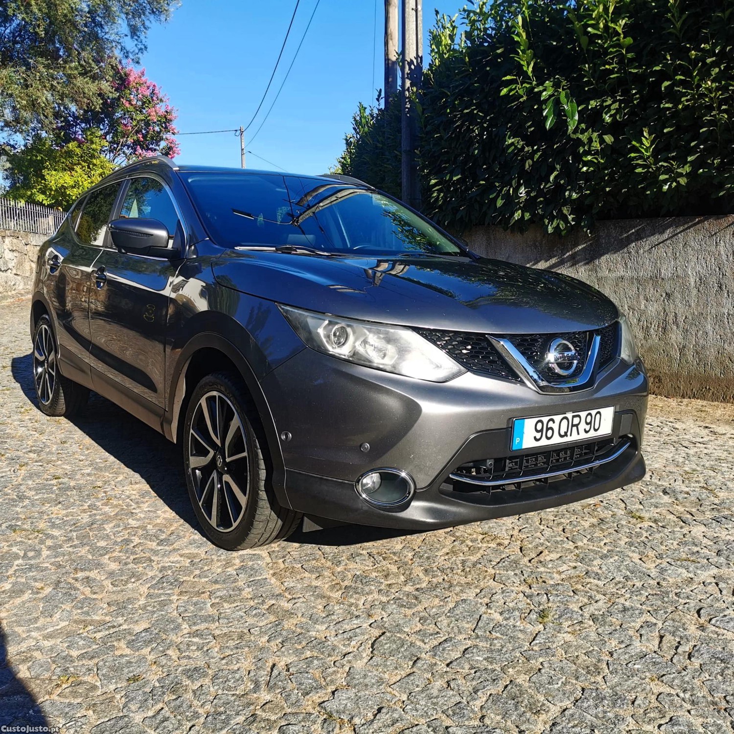 Nissan Qashqai Teckna Premium — fotografia 11