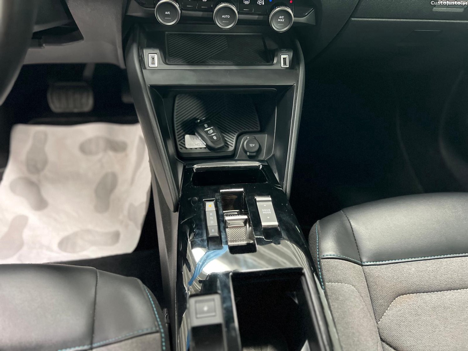 Citroën e-C4 50 kWh Feel Pack — fotografia 3