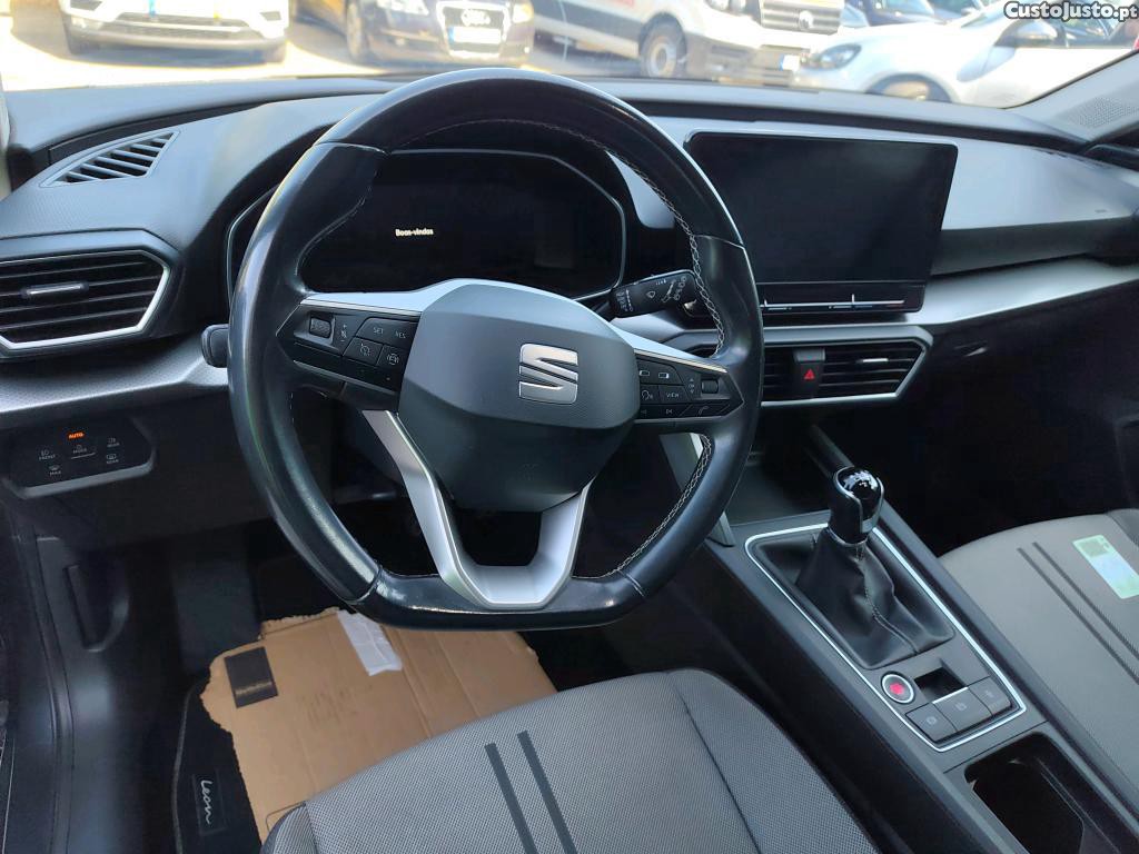 SEAT Leon 2.0 TDI Style — fotografia 16