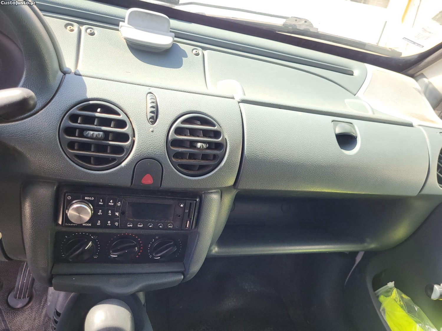 Renault Kangoo 1.9 Diesel-Impecável-Oportunidade! — fotografia 4