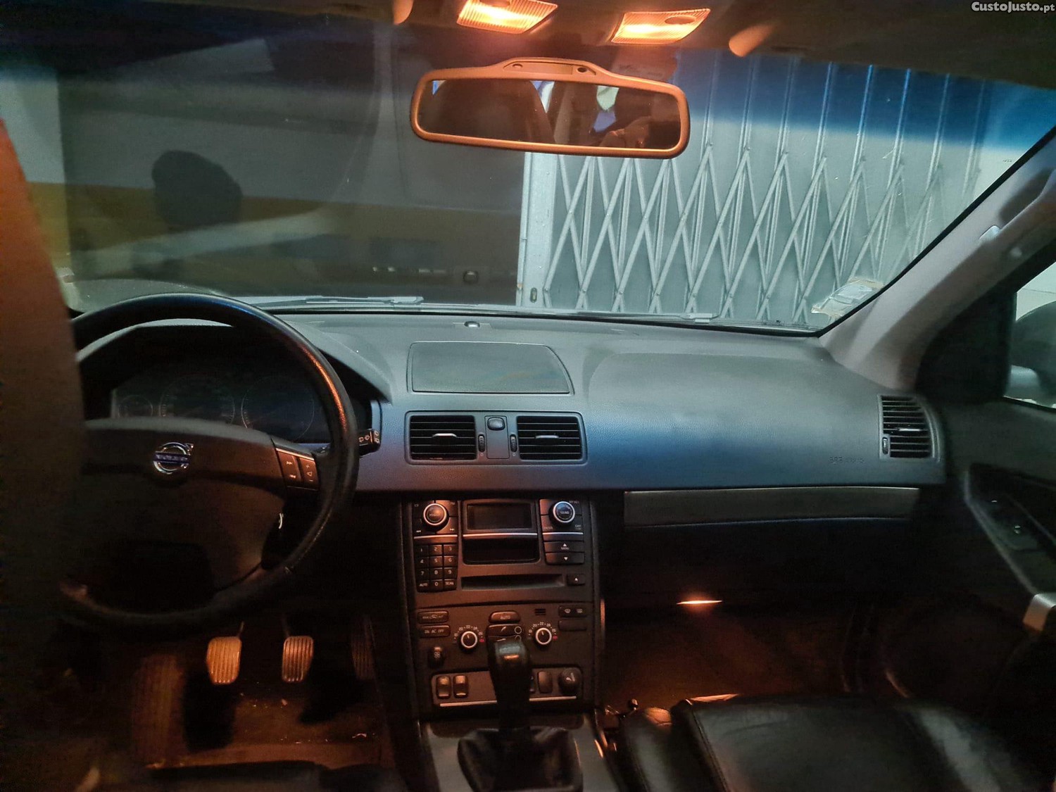 Volvo XC 90 D2 — fotografia 8