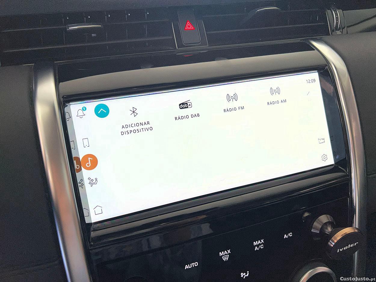 Land Rover Discovery Sport 1.5 I3 P300e AWD S — fotografia 12