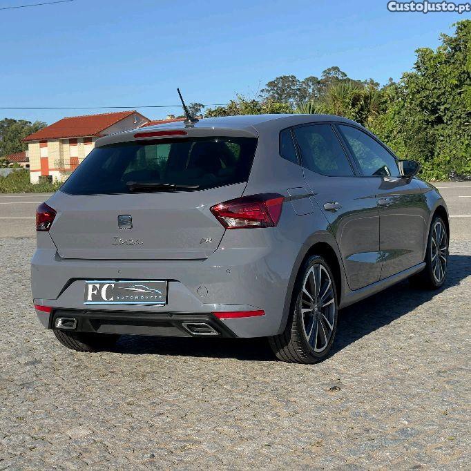 SEAT Ibiza 1.0 TSI FR 40th Anniversary | 115 CV | 2024 — fotografia 7