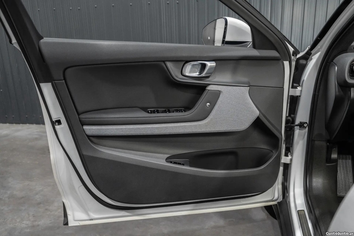 Polestar 2 Long Range 78 kWh — fotografia 10