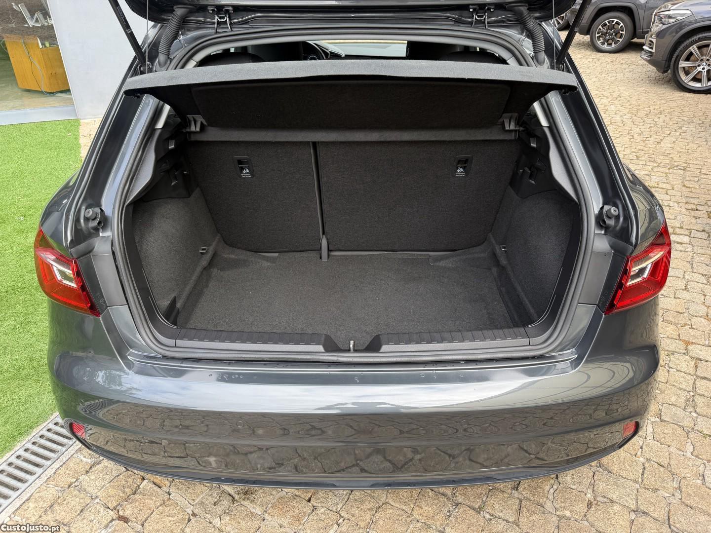 Audi A1 1.0 TFSI — fotografia 7