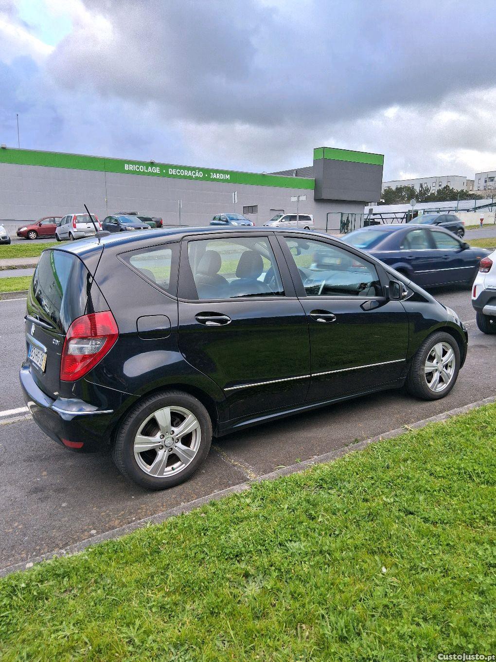 Mercedes-Benz A 180 Avantgard — fotografia 8