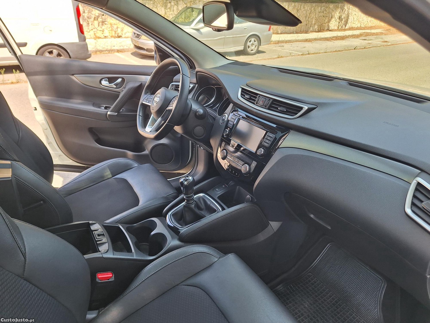 Nissan Qashqai Tekna — fotografia 11