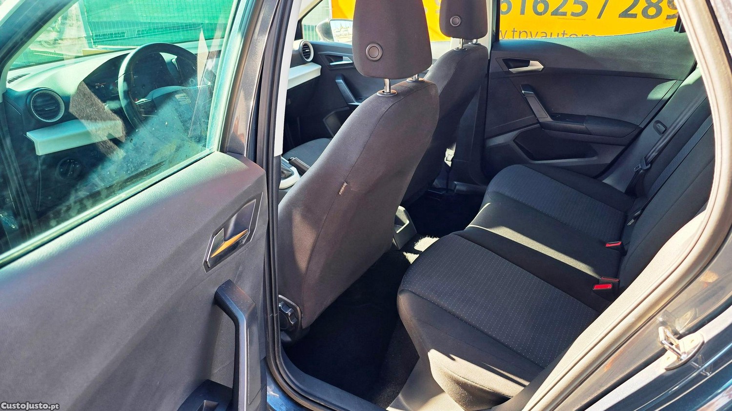 SEAT Arona 1.0 TSI Style DSG — fotografia 20