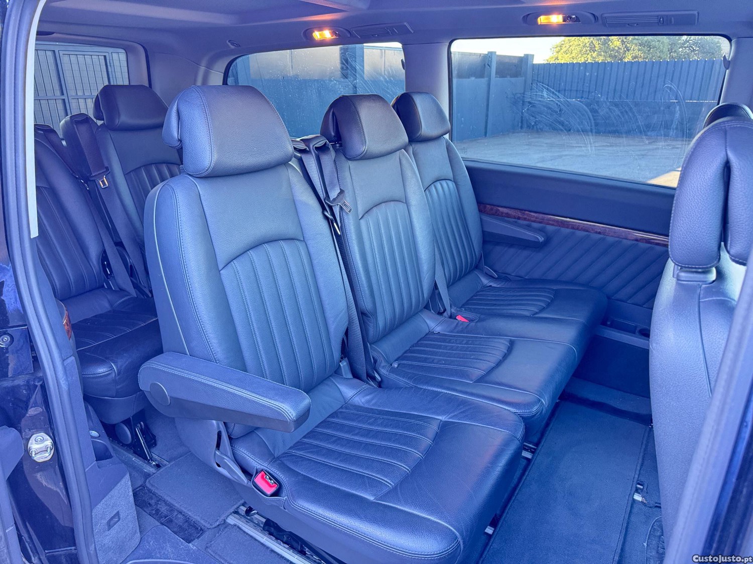Mercedes-Benz Viano 2.2Cdi — fotografia 8